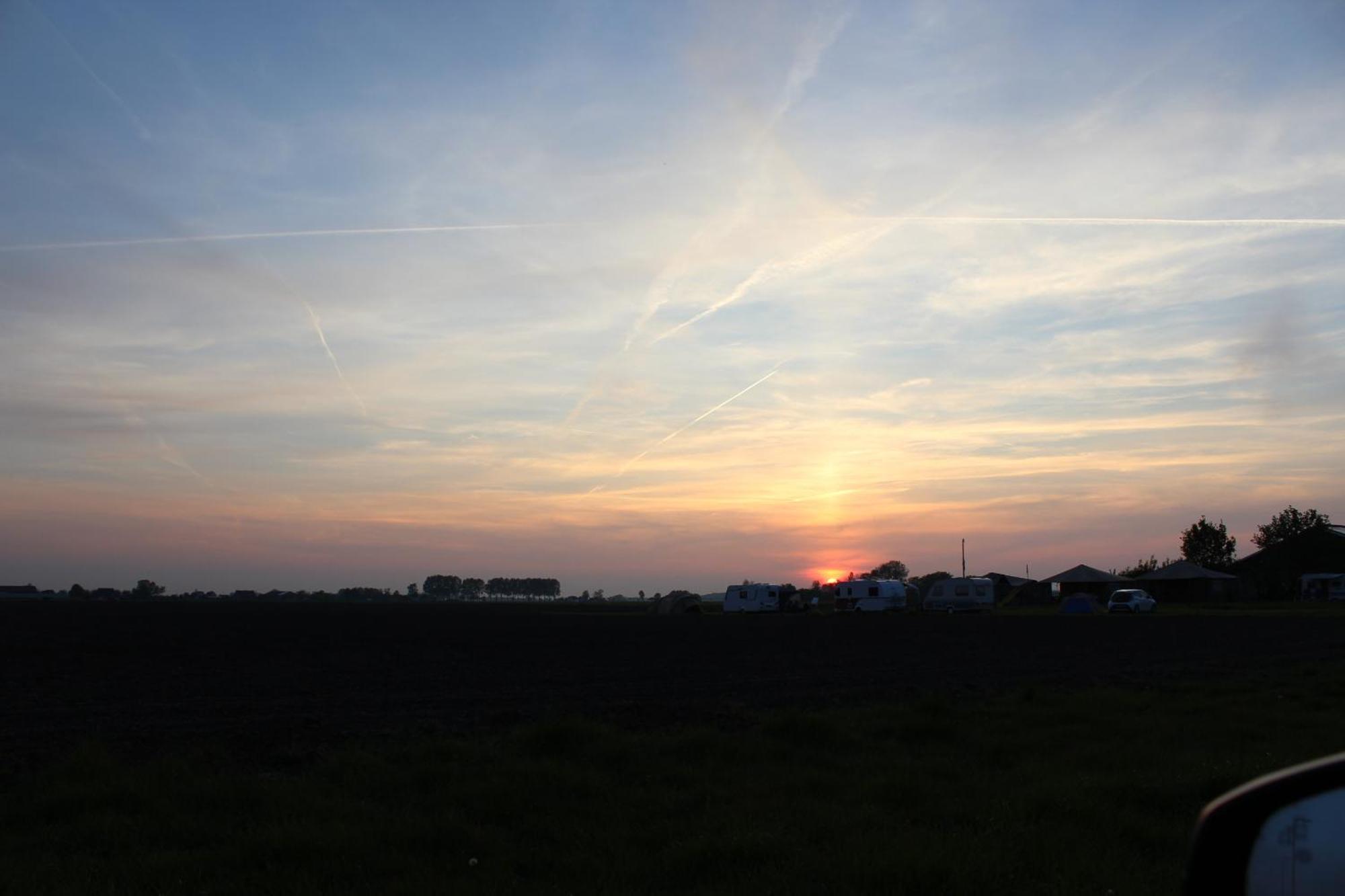 Boerderij Camping Nixhoeve Genderen Exterior photo